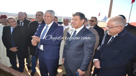 شاهدوا..فرحة الكسابة بزيارة وزير الفلاحة صديقي وميروك عامل جرادة حيث ويعدهم بتوفير كميات كبيرة من الشعير المدعم وتاهيل اكثر للمراعي