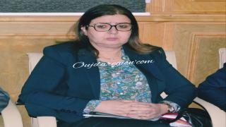 المهندسة صفاء المديرة العامة ديال لراديو توضح لمجلس جهة الشرق المشاريع الجديدة لتحلية المياه