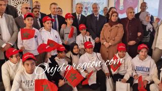 وزير التعليم برادة والوالي الخطيب الهبيل يتفقدان مؤسسة الريادة بوجدة