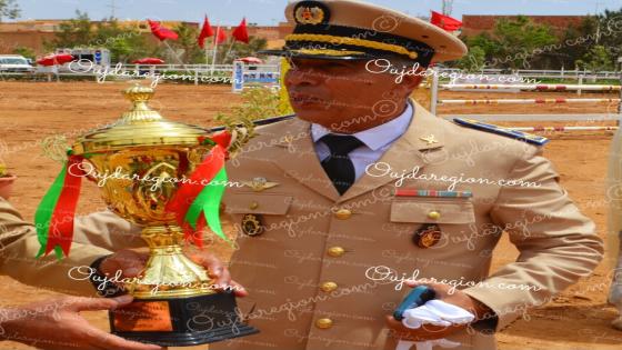 وجدة..مفتش الخيالة يوشح الفائزين في سباق القدرة والتحمل