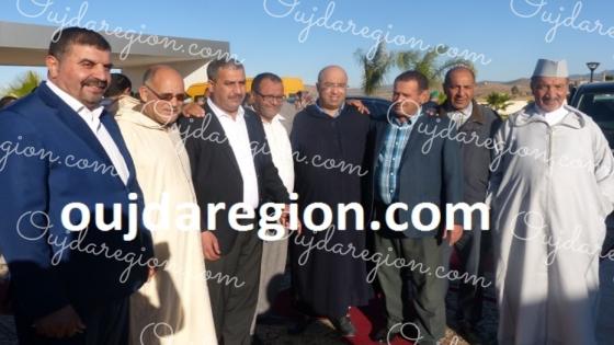 وجدة..بعد توحيد الصفوف لقجع والقيادة الوطنية لتراكتور في لقاء جماهيري