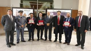 صور…الجامعي والي الشرق يكرم طلبة الطب والمتفوقين في الهاكاثون