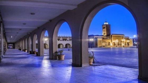 حقائق جديدة..فعاليات بوجدة فرحانة بقطع الطريق على عش الفساد
