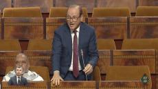 البرلماني البوكيلي يشكو للحكومة غلاء البواخر على افراد الجالية المغربية