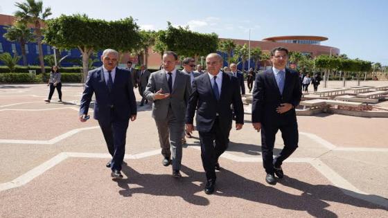 الوالي العطفاوي يحل ببني درار