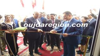 قيديو وصور..تفاصيل افتتاح والي جهة الشرق والكاتب العام للصحة لمركز الكندي الشرقي