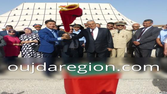 فيديو وصور..الوالي الجامعي وبيوي يطلقان بالحدود مشاريع فك العزلة