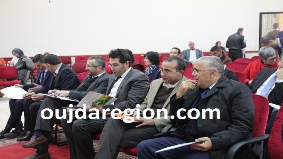 فيديو وصور..والي جهة الشرق يعطي انطلاقة برامج جمعية إنجاز المغرب بالجهة الشرقية