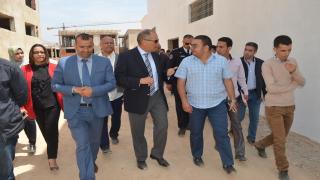 صور..بركان:عامل الاقليم ونصيري في زيارة لورش السجن ومدرسة كرة القدم
