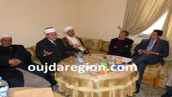 فيديو وصور..علماء الملتقى العالمي للتصوف في زيارة لمؤسسة ورش للتعليم العتيق ببركان