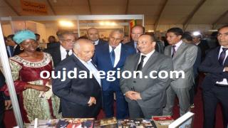فيديو..ما قرر وزير الاتصال والثقافة فعله بجهة الشرق ونادي الصحافة بوجدة يدخل على الخط
