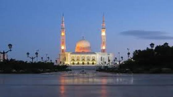 مسجد الأمير عبد القادر .. فكرة بومدين وهديّة الحسن الثاني