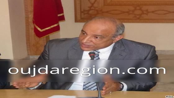 ادريس بوجوالة يخلق الحدث بالكلية المتعددة التخصصات بالناظور +فيديو