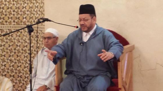 فيديو وصور…العلامة بنحمزة يدشن مسجد بحي لبياييض بوجدة