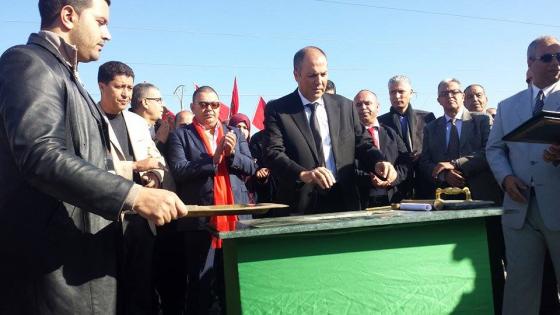 فيديو و صور…بركان:عامل الاقليم يضع الحجر الاساس لمشروع رياضي هو الثاني على المستوى الوطني