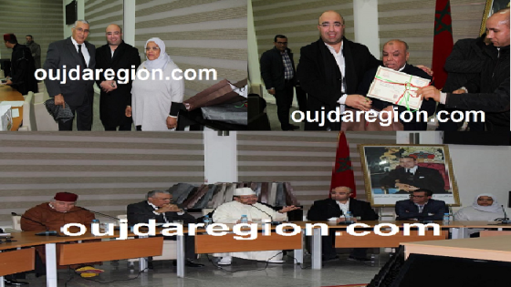 فيديو وصور..الوالي الجامعي يكرم الموظفين والصغير يمنح 05 عمرات والعلامة بنحمزة:التقاعد ليس نهاية الحياة