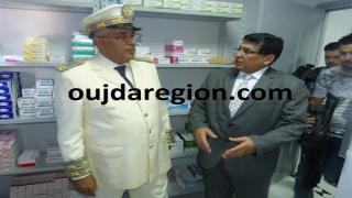 الوالي الجامعي ينوه بالدكتور كوالا واسرة الصحة