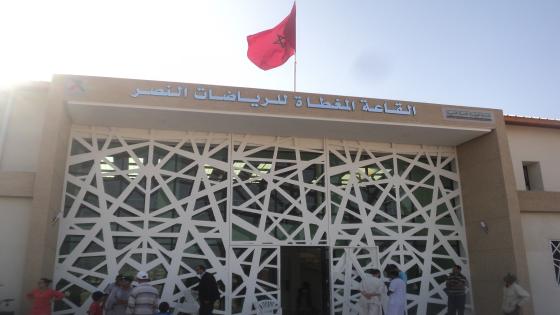 بالفيديو…وجدة:ساكنة النصر تستقبل القاعة المغطاة بالزغاريد