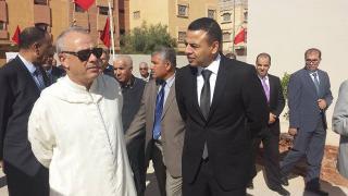 فيديو وصور…والي الجهة الشرقية يوزع “العدة المدرسية” بعين الصفا ،ويدشن ثانوية تأهيلية ببني درار