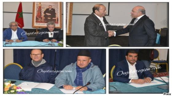 صوت وصور..الاحرار بجهة الشرق يؤكدون دور اخنوش في التمسك اكثر بالحزب