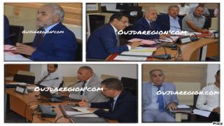 حدوش يؤكد انسجام المجلس وانشغاله بهموم ساكنة عمالة وجدة ويعلن الدعم الفرق الرياضية