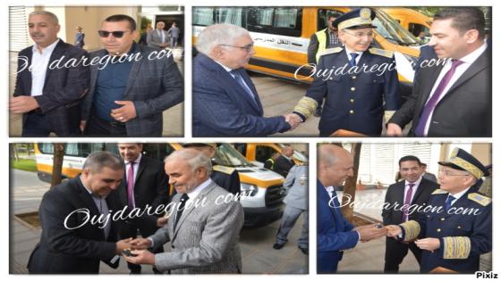 مجلس جهة الشرق يضخ النقل المدرسي وشاحنة الماء للعالم القروي بوجدة