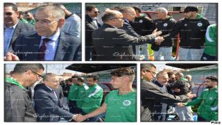 شوفوا الوالي خطيب الهبيل وبوعرورو مشاو عند المولودية الوجدية لتشجيعهم وتحفيزهم