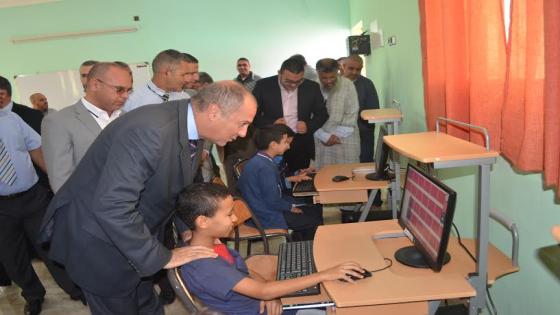 فيديو صور…عامل اقليم بركان يدشن مشاريع لمحاربة الاقصاء الاجتماعي بمناسبة المسيرة الخضراء المظفرةعيد المسيرة