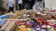 بوجدة انكاد شكون كيتستر على هادشي..شدو سلع بيريمي ومهربة والمحلات باقيين حاليين بالعلالي