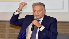 هل يقود نبيل بن عبدالله وزارة التعليم ؟